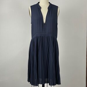 Elizabeth and James navy blue dress size S.